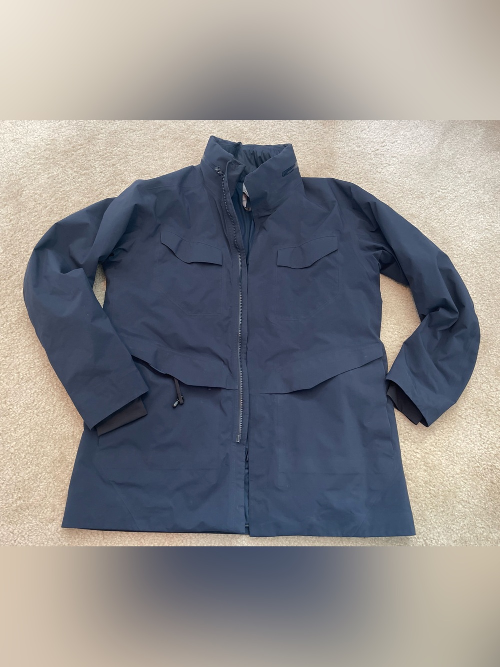 Arc’Teryx Veilance Field IS Insulated GORE -TEX Jacket Large